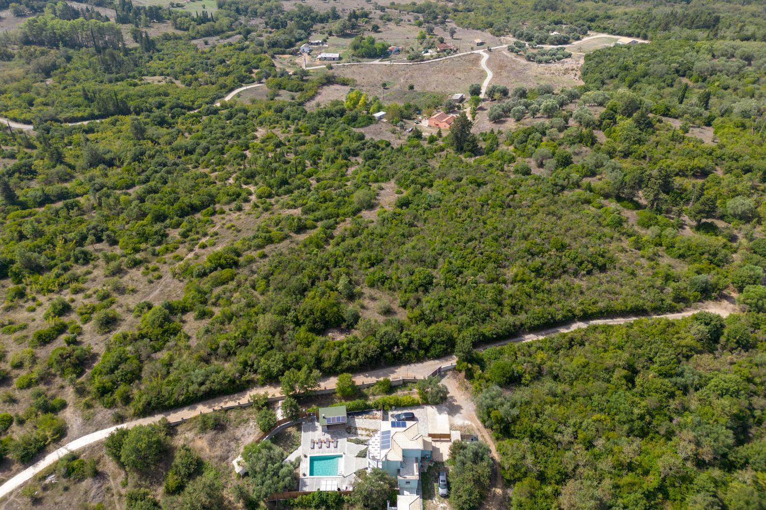 Serenity - Off Grid Pouládes