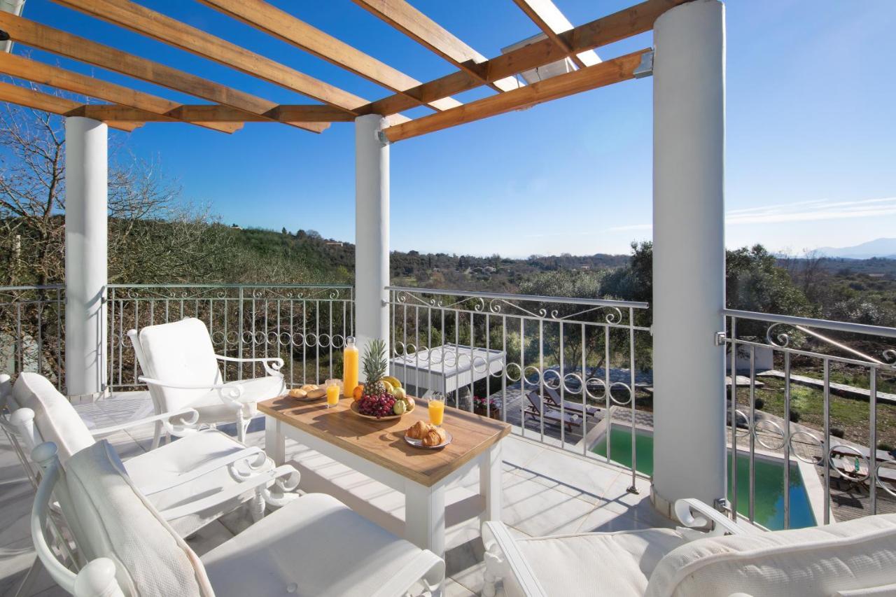 Villa Serenity - Off Grid Poulades